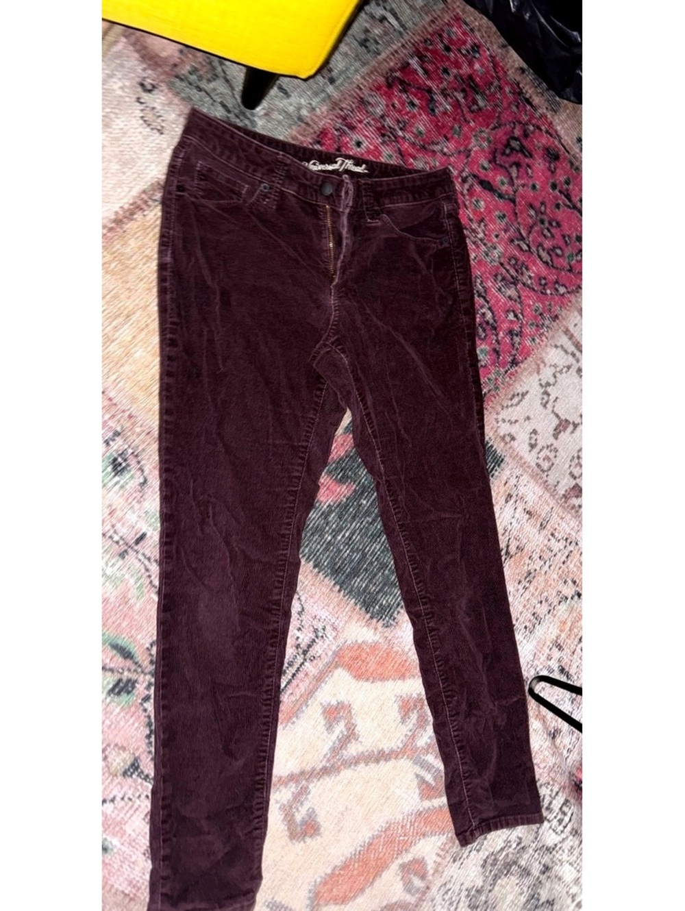 Purple corduroy universal treads size 6 mid rise skinny